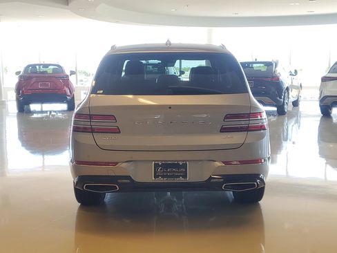 Used 2024 Genesis GV80 2.5T w/ Advanced Package AWD/4WD image 9