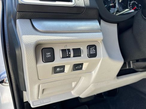 Used 2016 Subaru Forester 2.5i Touring w/ Eyesight & Navigation System image 19