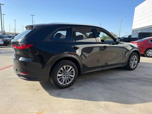 Used 2025 MAZDA CX-90 3.3 Turbo w/ Preferred Package AWD/4WD image 16