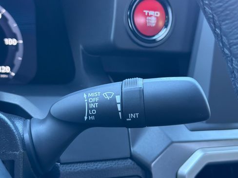 Used 2026 Toyota Tacoma TRD Sport AWD/4WD image 32
