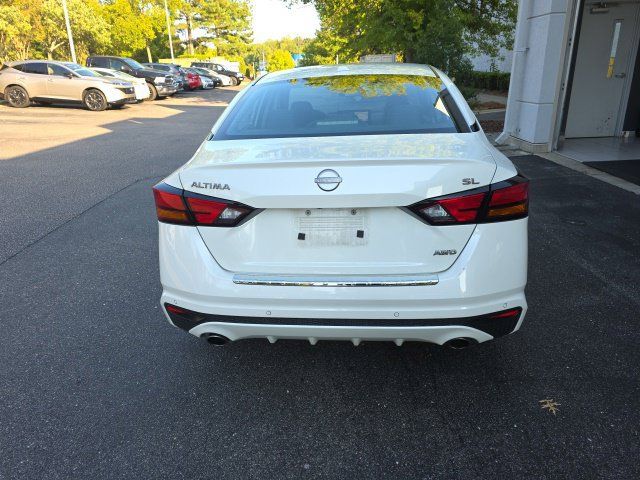 Used 2023 Nissan Altima 2.5 SL AWD/4WD image 26