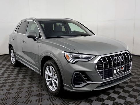 Used 2022 Audi Q3 2.0T Premium Plus w/ Premium Plus Package image 5