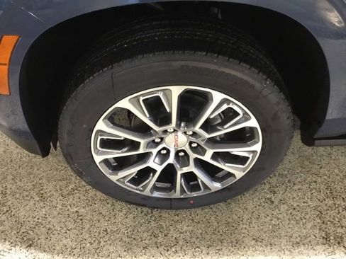 New 2026 GMC Yukon Denali AWD/4WD image 11