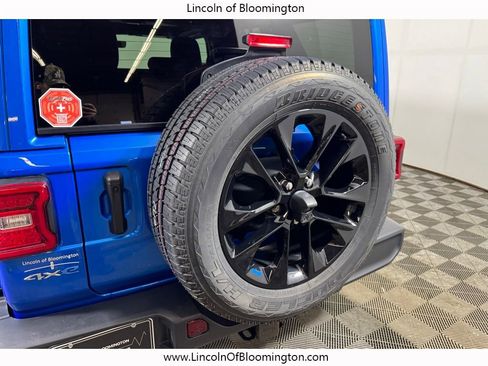 Used 2022 Jeep Wrangler Unlimited Sahara w/ Cold Weather Group image 60