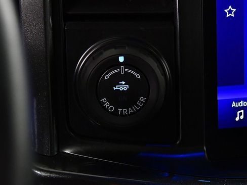 Used 2022 Ford F150 XLT w/ Equipment Group 302A High AWD/4WD image 22