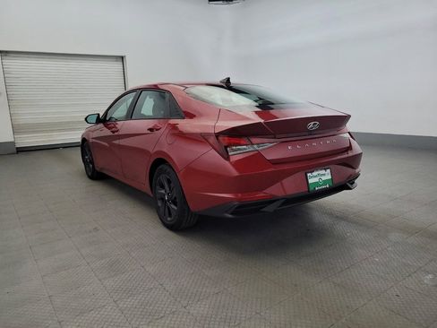 Used 2022 Hyundai Elantra SEL FWD image 5