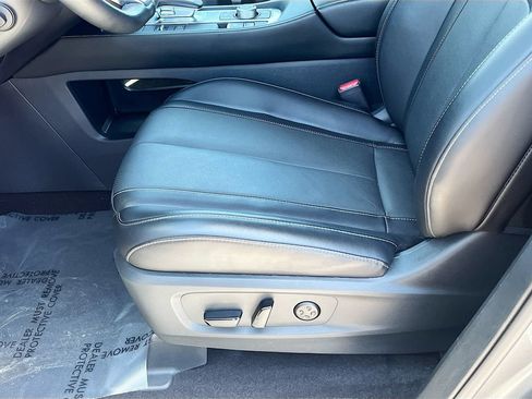 Used 2025 INFINITI QX60 Luxe w/ Vision Package AWD/4WD image 19