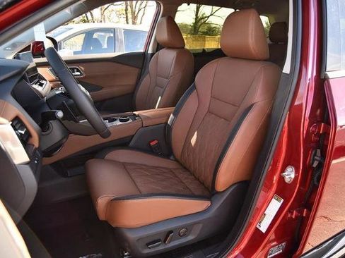 New 2026 Nissan Rogue Platinum image 24