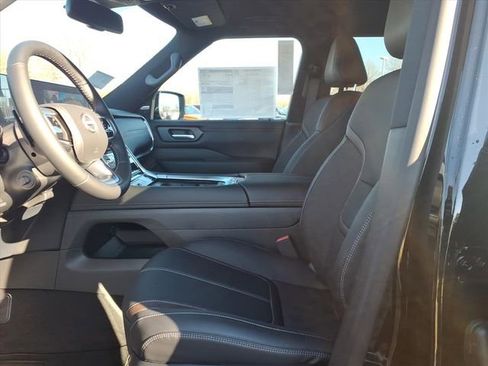 New 2026 Nissan Armada SL w/ Captain's Chari Seat Package AWD/4WD image 4