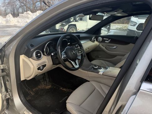 Used 2019 Mercedes-Benz C 300 4MATIC Sedan image 5