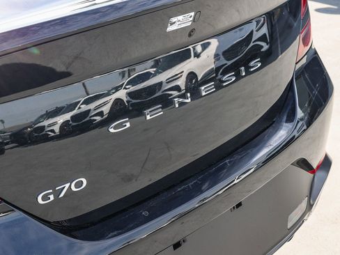New 2026 Genesis G70 2.5T image 7