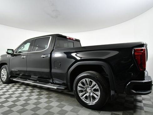 Used 2022 GMC Sierra 1500 Denali w/ Technology Package image 14