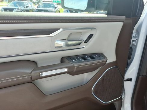 Used 2025 RAM 1500 Laramie AWD/4WD image 20