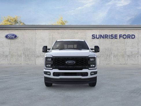 New 2025 Ford F350 Lariat w/ Black Appearance Package image 6