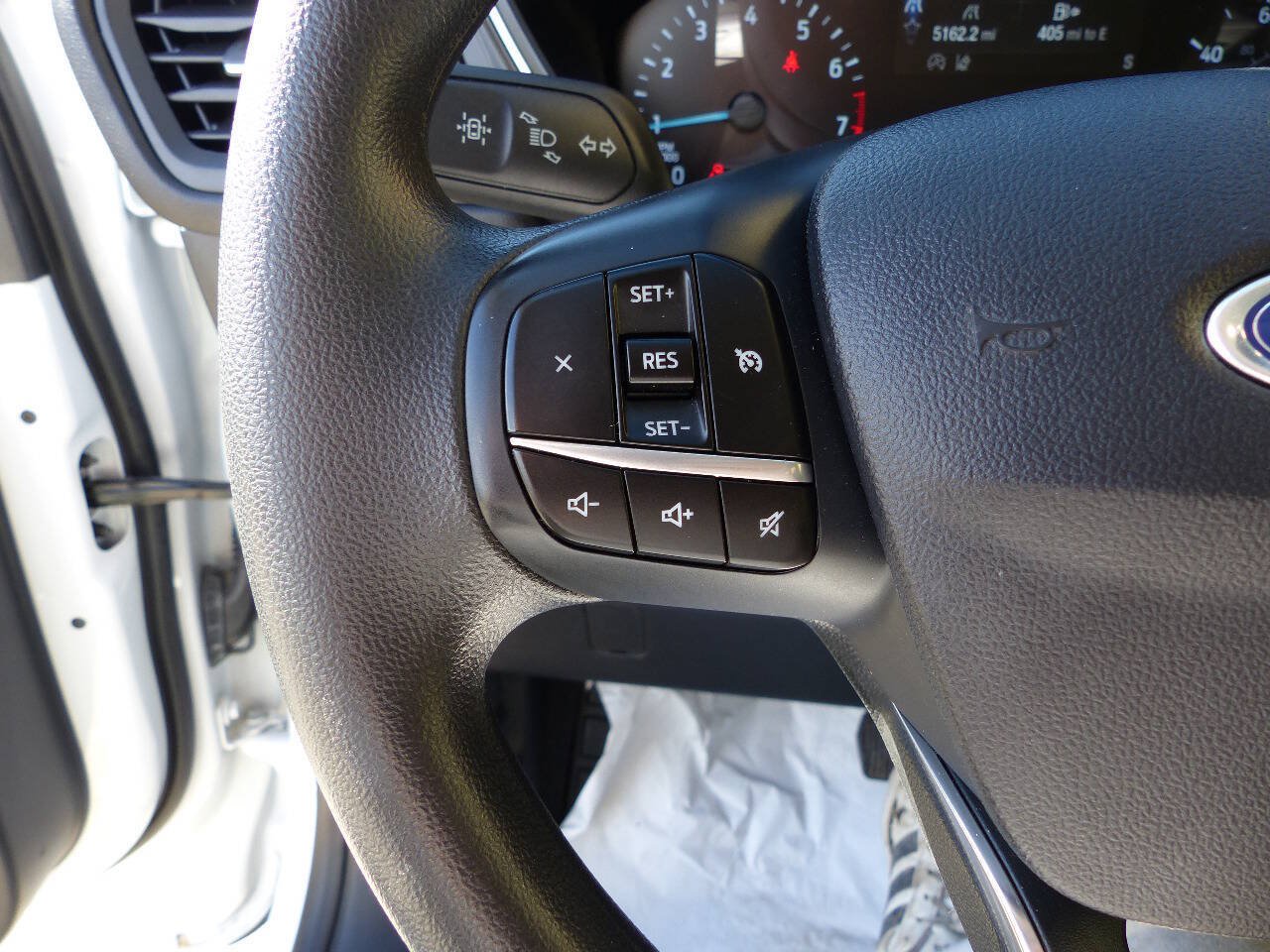 Used 2021 Ford Escape SE FWD image 23