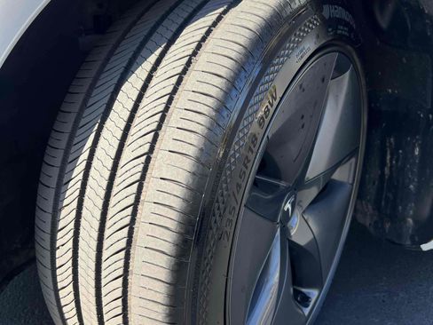 Used 2021 Tesla Model 3 Standard Range Plus image 75