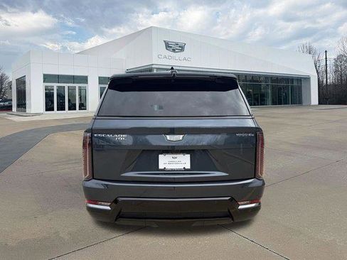 New 2026 Cadillac Escalade IQL Sport 1 w/ LPO, Floor Liner Package image 4