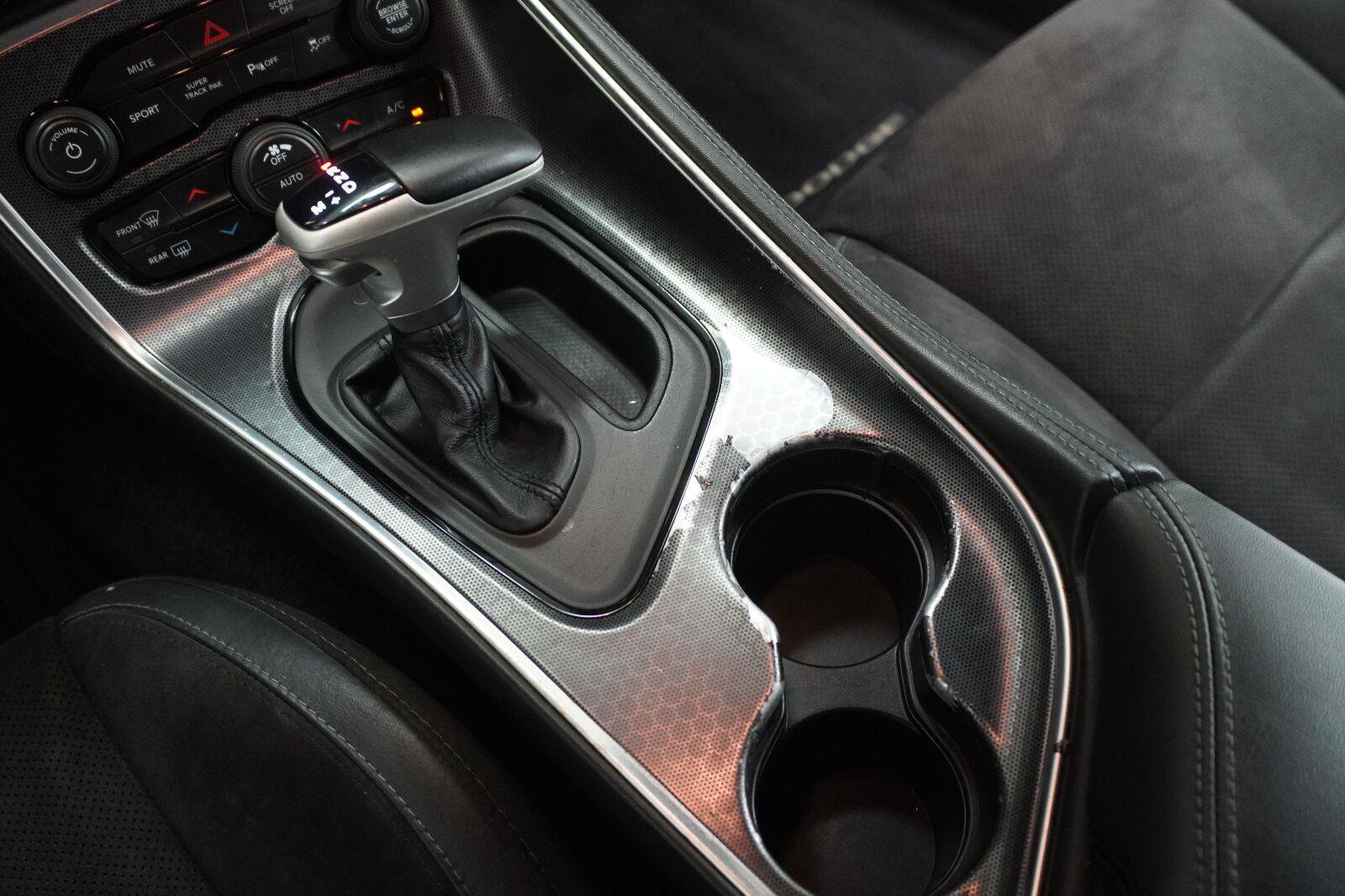 Used 2017 Dodge Challenger R/T RWD image 18