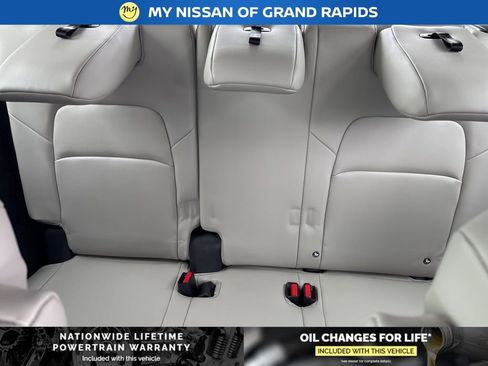 New 2026 Nissan Pathfinder SL AWD/4WD image 11