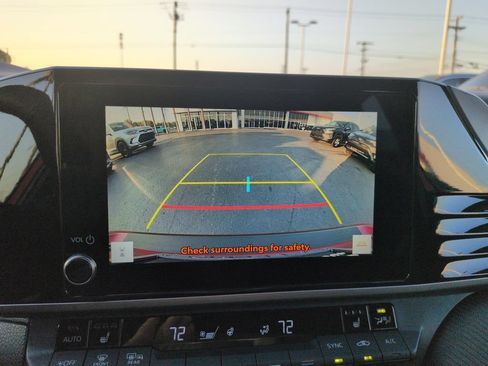Used 2026 Toyota Camry SE w/ Convenience Package FWD image 20