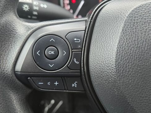 Used 2024 Toyota RAV4 LE image 19