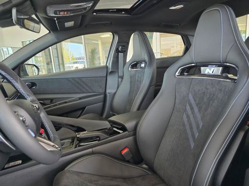 New 2026 Hyundai Elantra N FWD image 18