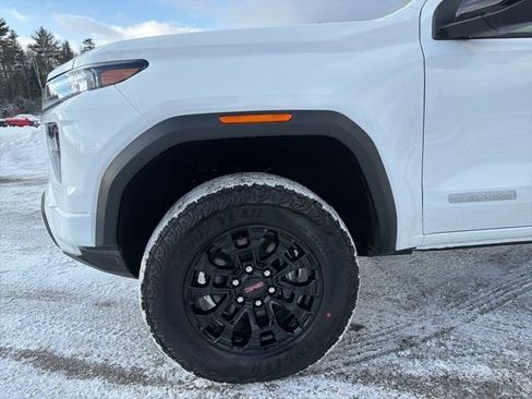 New 2026 GMC Canyon Elevation AWD/4WD image 8