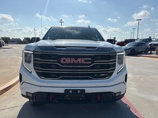 Used 2022 GMC Sierra 1500 AT4 w/ AT4 Preferred Package AWD/4WD video 2
