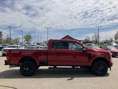 Used 2025 Ford F350 XLT w/ Black Appearance Package AWD/4WD image 5