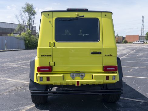 Used 2017 Mercedes-Benz G 550 Squared image 14