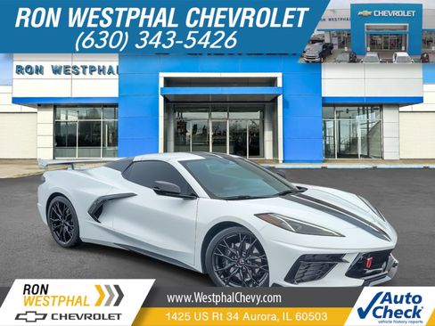 Used 2024 Chevrolet Corvette Stingray Preferred Conv w/ Stealth Interior Trim Package image 1