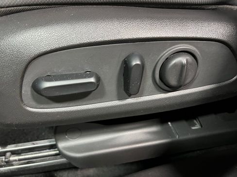 Used 2021 Chevrolet TrailBlazer RS w/ Convenience Package image 20