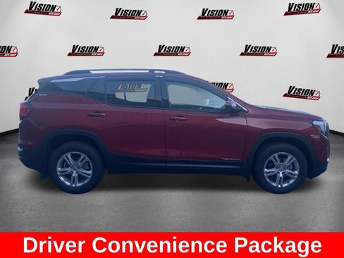 Used 2019 GMC Terrain SLE w/ Driver Convenience Package FWD image 7