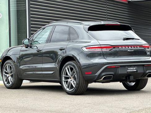 New 2025 Porsche Macan image 3