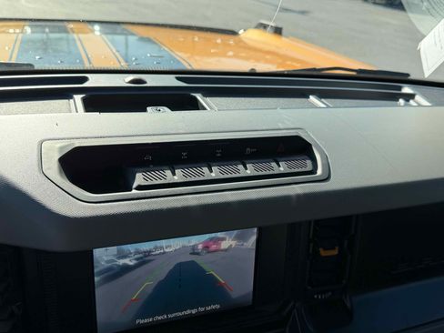 Used 2022 Ford Bronco Badlands w/ Sasquatch Package image 22