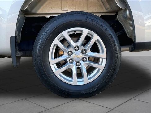 Used 2019 Chevrolet Silverado 1500 LT w/ Texas Edition AWD/4WD image 12