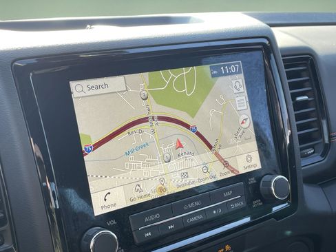 Used 2023 Nissan Frontier PRO-4X w/ Technology Package image 18