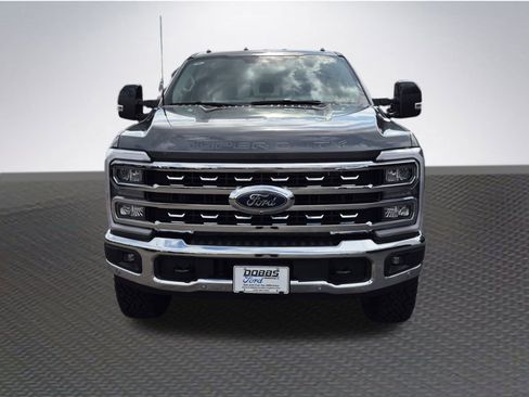 New 2026 Ford F250 Lariat w/ Tremor Off-Road Package image 3