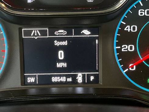 Used 2017 Chevrolet Cruze LT w/ Convenience Package image 17