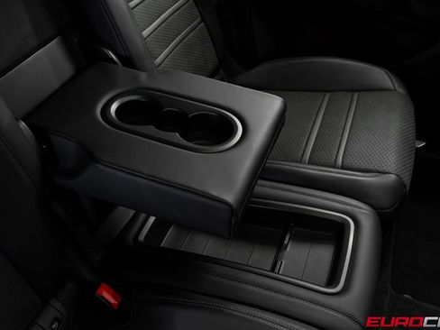 Used 2025 Porsche Cayenne GTS image 36