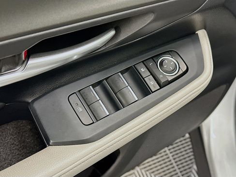 Used 2025 Toyota Grand Highlander AWD image 15