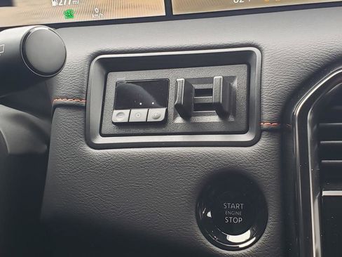 Certified 2025 Nissan Armada PRO-4X w/ Pro-4X Premium Package image 36