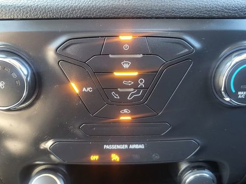 Used 2020 Ford Ranger XL w/ Equipment Group 101A Mid image 38