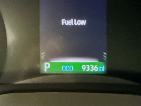 Used 2024 Toyota Sienna XSE image 33