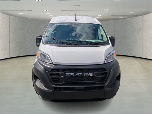 New 2026 RAM ProMaster 2500 w/ Convenience Group image 2
