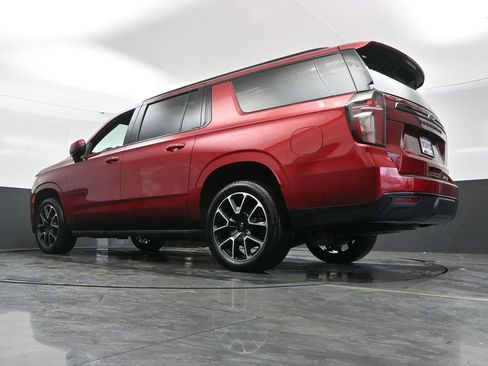 Used 2023 Chevrolet Suburban RST image 54