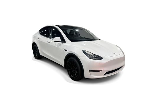Certified 2023 Tesla Model Y AWD image 8