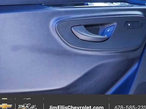 Used 2025 Mercedes-Benz Sprinter 2500 image 10