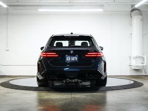 New 2027 BMW M5 Touring AWD/4WD image 5
