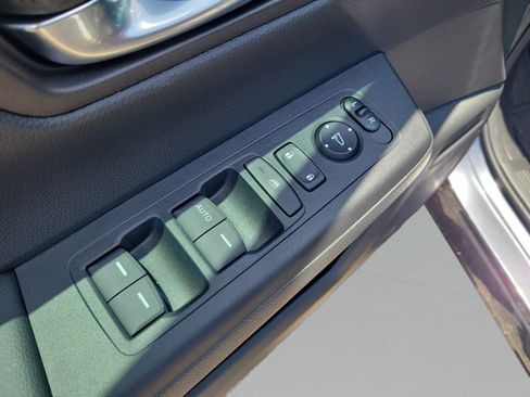 Certified 2026 Honda CR-V LX image 22